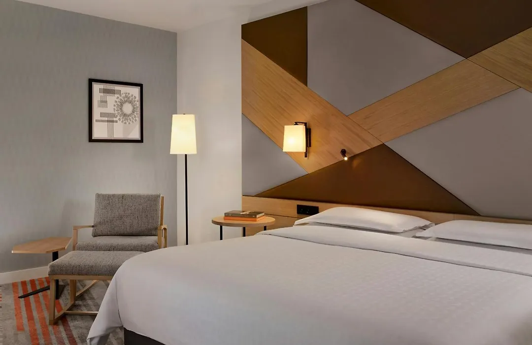 Sheraton Amsterdam Airport Hotel&Conference Center-1